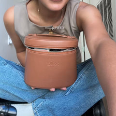 The Vanity Case