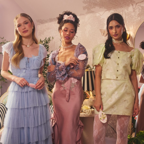 x MacKenzie Childs Keychain Detangler Hair Brush: Rosy Check