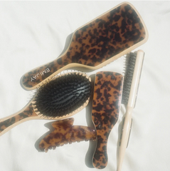Flat Hair Brush in Tortoise