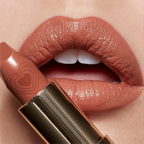 Nude Romance*
