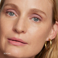 Solo Shadow Cream-to-Powder Soft Matte Eyeshadow