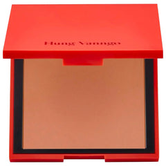 Soft Focus Blurring Matte Powder Bronzer
