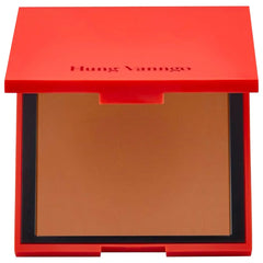 Soft Focus Blurring Matte Powder Bronzer