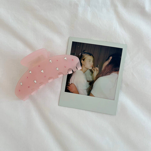 Sweetheart Hair Claw Clip in Everyday Angel