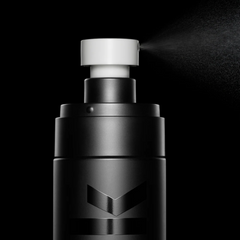 Pore Eclipse Mattifying + Blurring Setting Spray