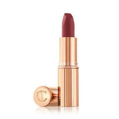 Matte Revolution Lipstick "M.i. Kiss"