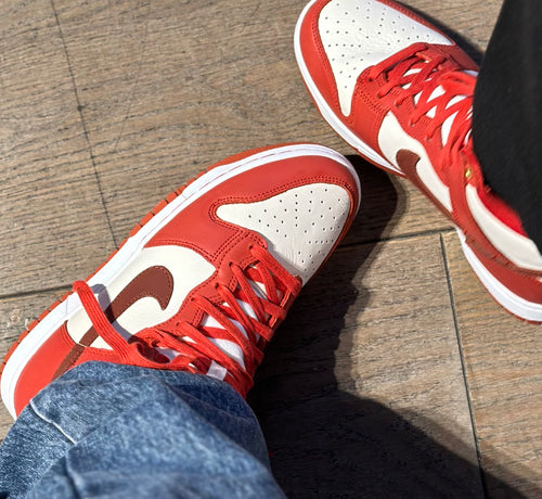 Nike Dunk High LXX Basketball Sneaker