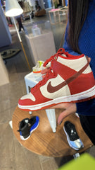 Nike Dunk High LXX Basketball Sneaker