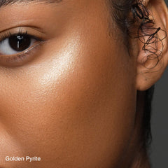 Bio-Radiant Gel-Powder Highlighter with Fermented Arnica
